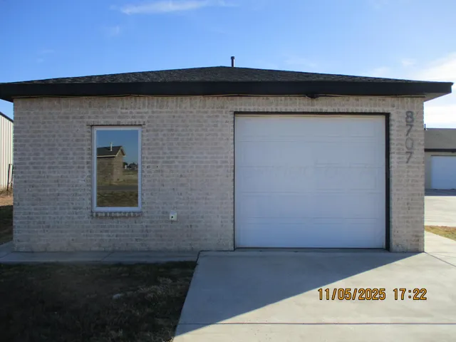 $1,495 | 8707 Clinton Glenn Road, Unit 1, Amarillo, TX 79119