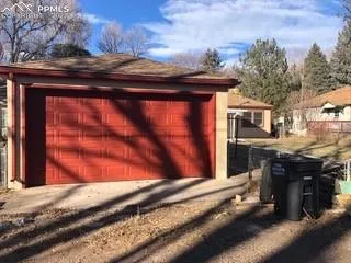 a view of an outdoor space