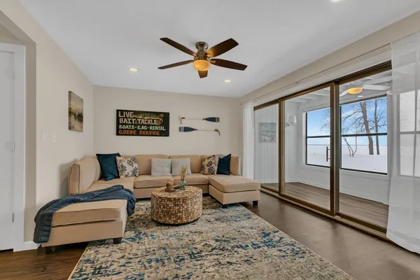 $369,900 | 8424 Tuxedo Road, Unit 315, Onamia, MN 56359