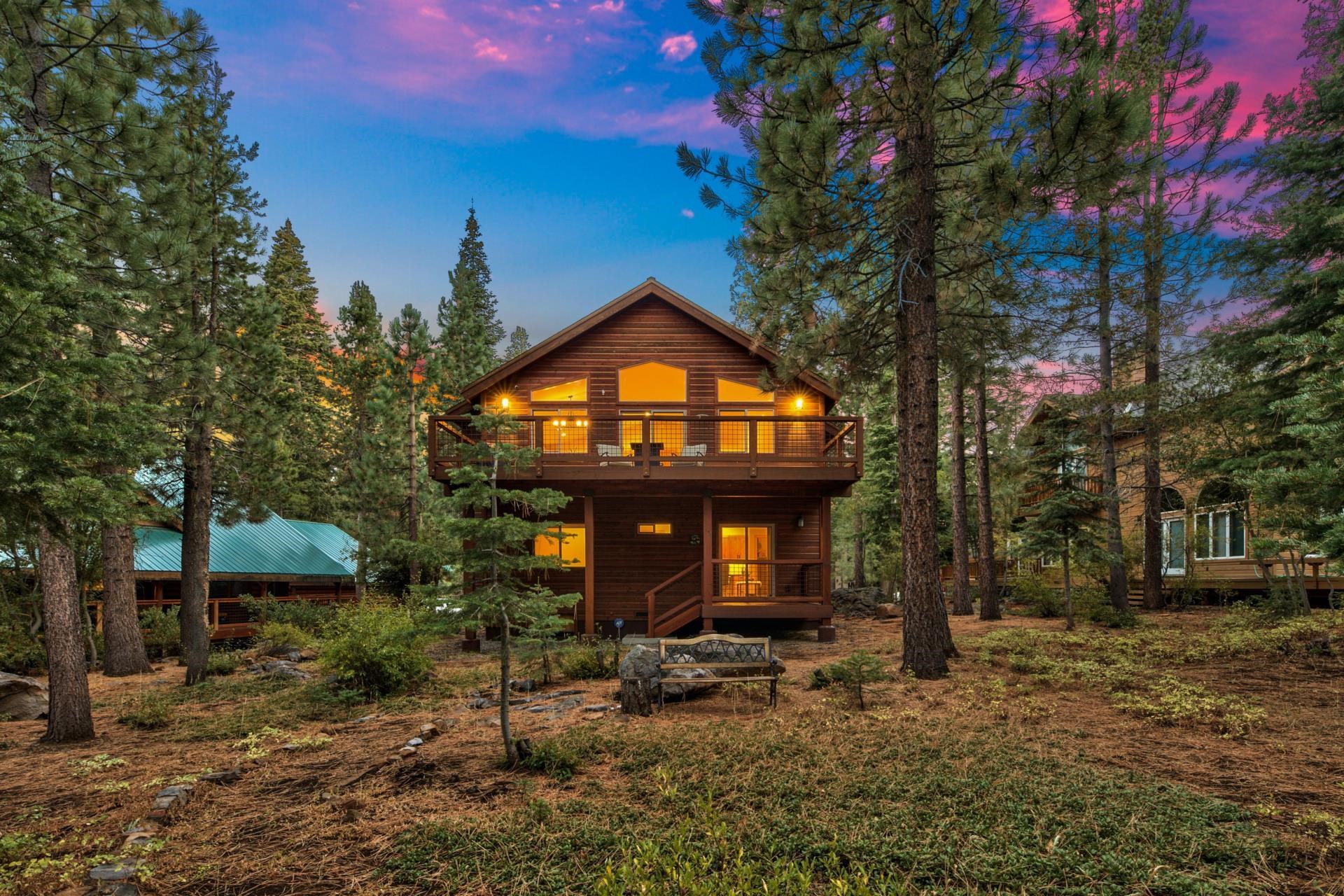 14152 Ski View Loop Truckee, CA 96161 - Photo 2 of 28 a front view of a house with a yard