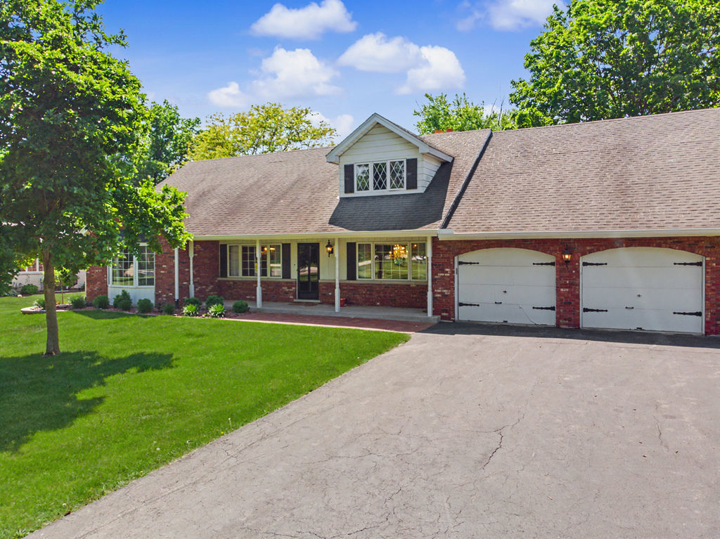 24364 Volbrecht Road Crete, IL 60417 - Photo 3 of 50