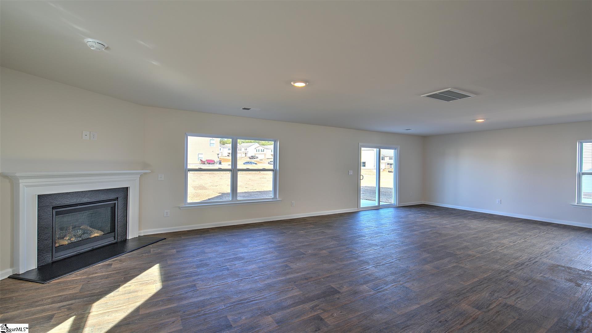 125 Rustic Rdg Drive Easley, SC 29640 - Photo 7 of 27 Gallery Image 7