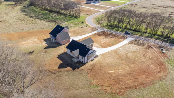 $385,900 | 200 Belvedere Circle, Savannah, TN 38372