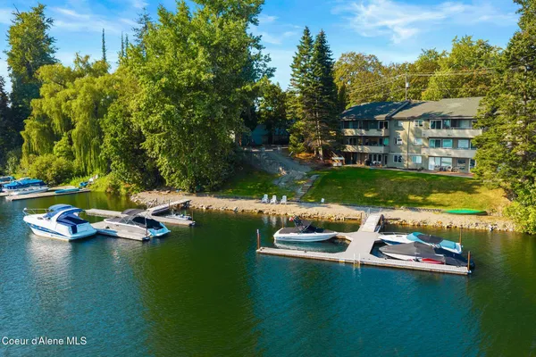 $529,000 | 720 North 3rd Avenue, Unit 9, Sandpoint, ID 83864