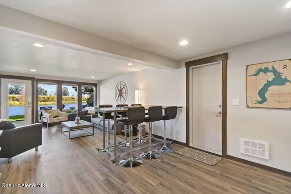 $529,000 | 720 North 3rd Avenue, Unit 9, Sandpoint, ID 83864