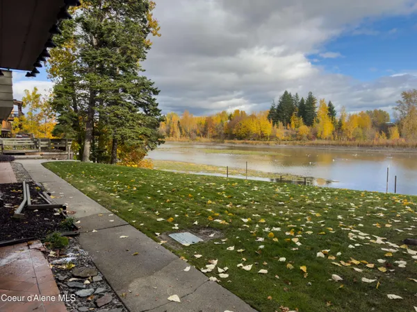 $529,000 | 720 North 3rd Avenue, Unit 9, Sandpoint, ID 83864