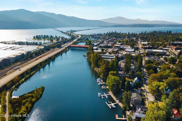 $529,000 | 720 North 3rd Avenue, Unit 9, Sandpoint, ID 83864