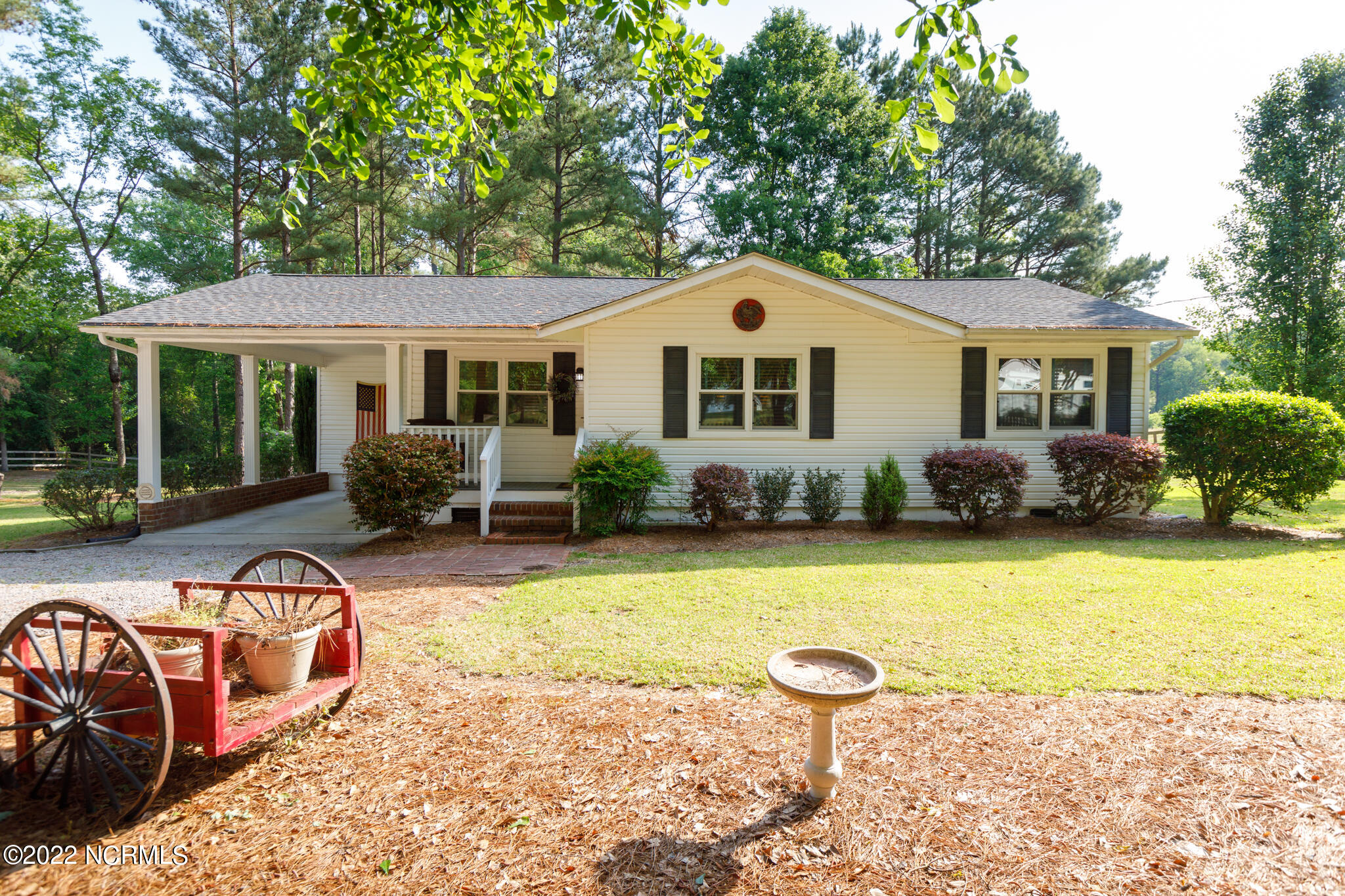 152 Wooster Road Southern Pines, NC 28387 - Photo 1 of 16 front