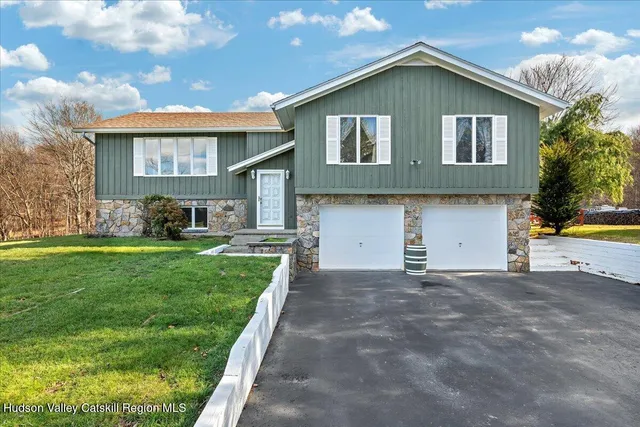 $549,000 | 28 Hennett Road, Valatie, NY 12184