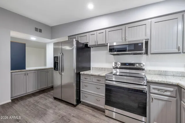 $213,900 | 10829 West Abbott Avenue, Sun City, AZ 85351