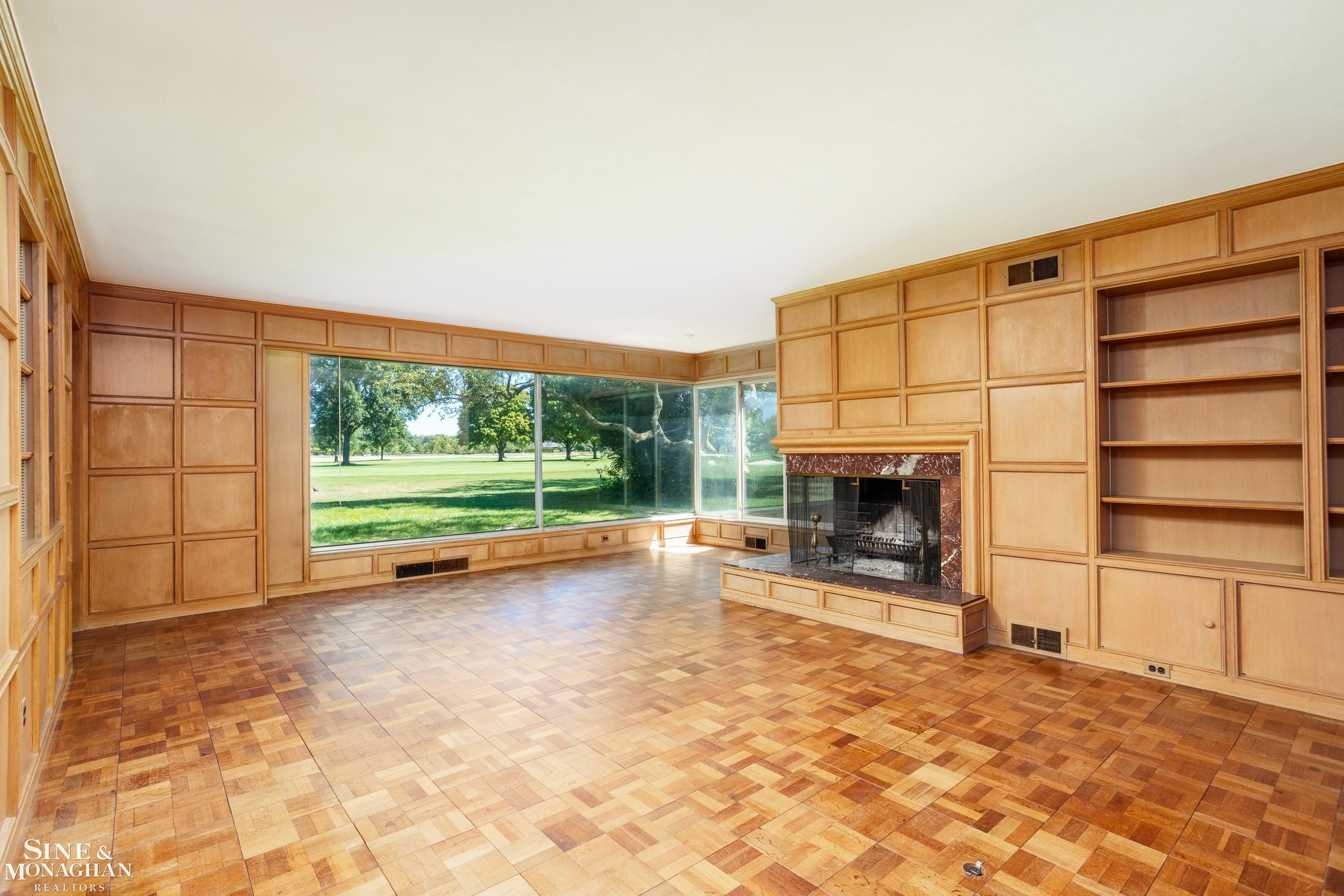300 Moross Road Grosse Pointe, MI 48236 - Photo 14 of 34 Family Room