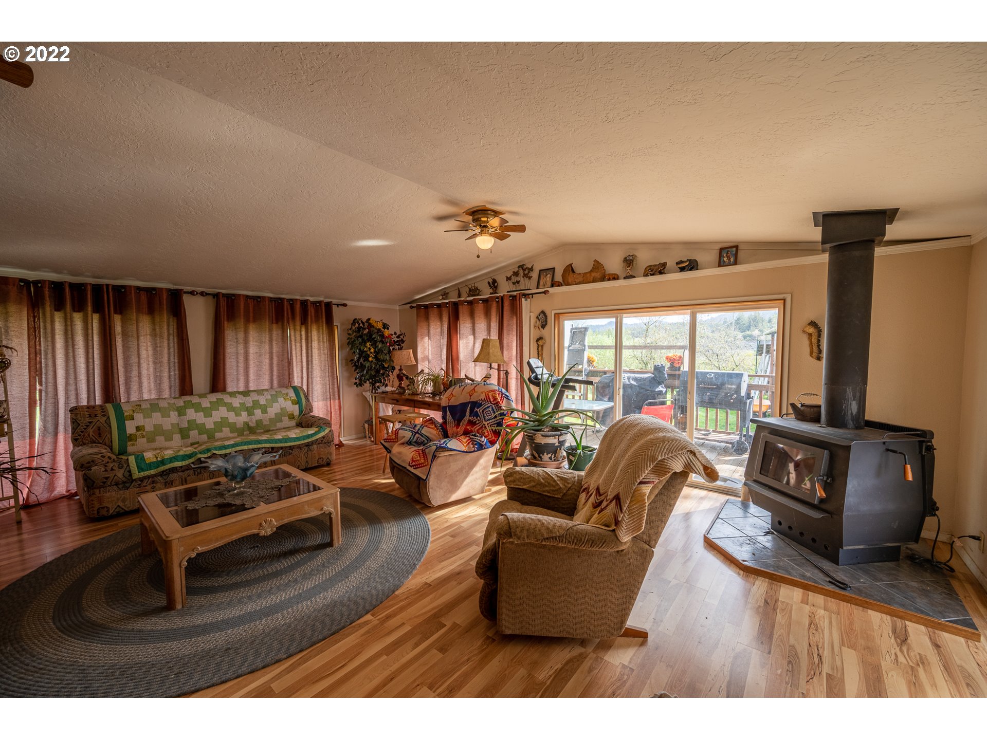 56113 Fishtrap Road Coquille, OR 97423 - Photo 9 of 32 Gallery Image 9