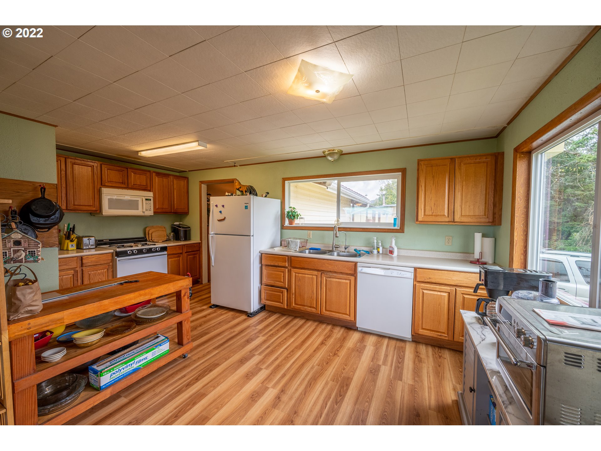 56113 Fishtrap Road Coquille, OR 97423 - Photo 10 of 32 Gallery Image 10