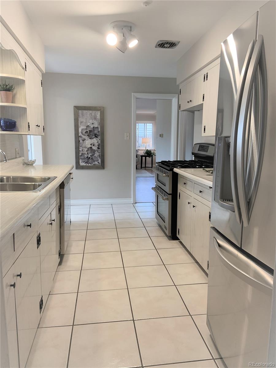 4675 Webster Street Wheat Ridge, CO 80033 - Photo 10 of 28