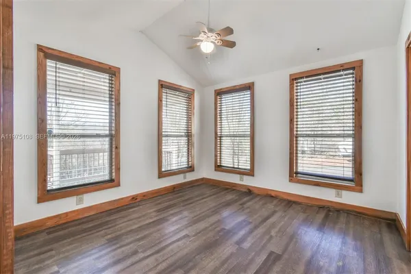 $1,980 | 1216 Bugscuffle Road, Hiawassee, GA 30546