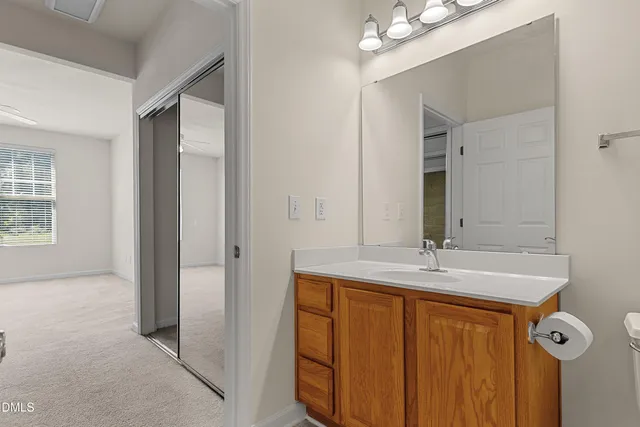 $290,000 | 427 Eyam Hall Lane, Apex, NC 27502