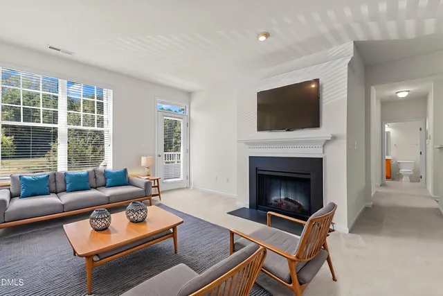 $290,000 | 427 Eyam Hall Lane, Apex, NC 27502