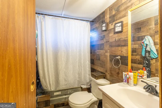 $179,900 | 1745 North Dick Creek Road, LaFayette, GA 30728