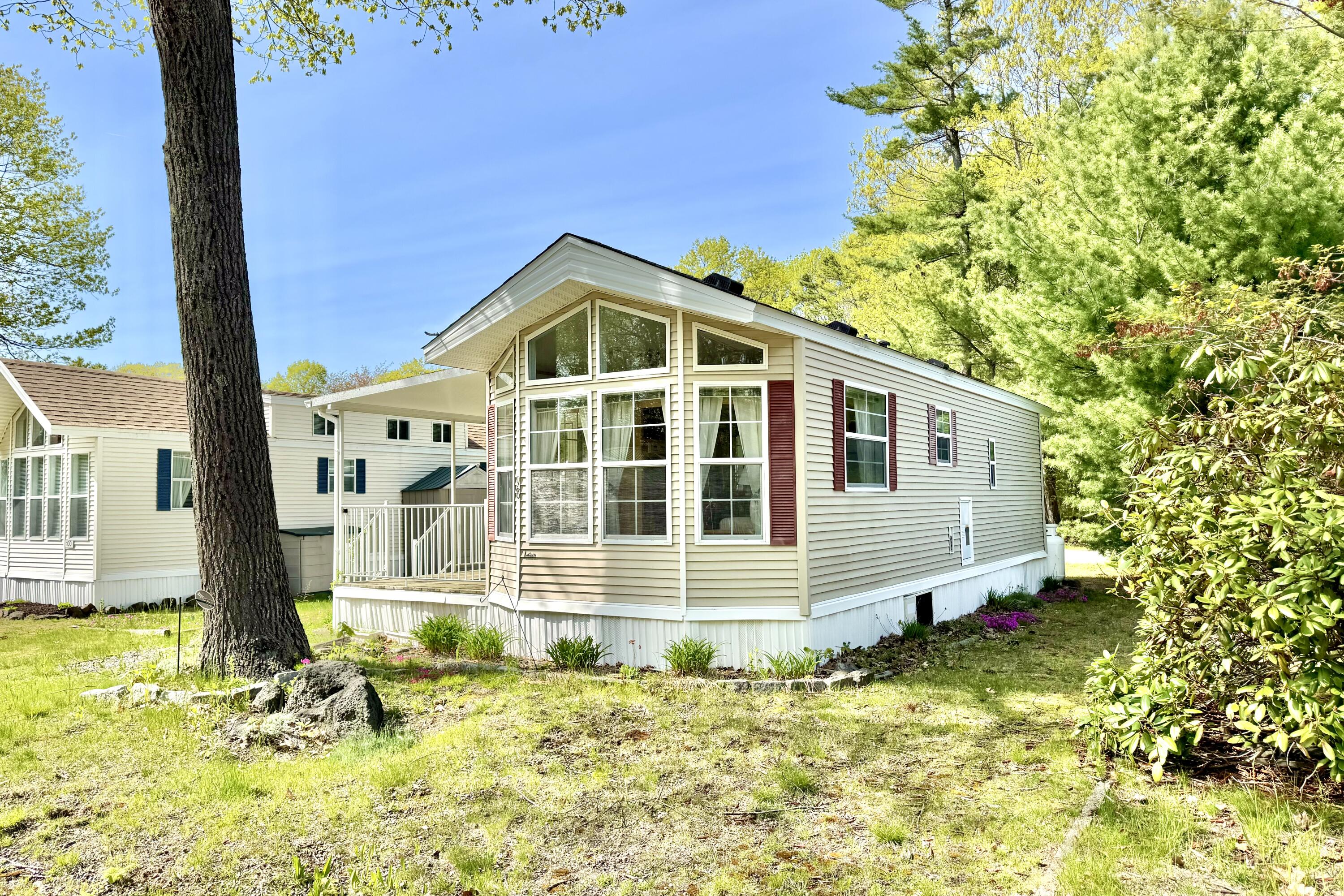430 Post Road, Unit 98 Wells, ME 04090 - Photo 2 of 18 IMG_1077