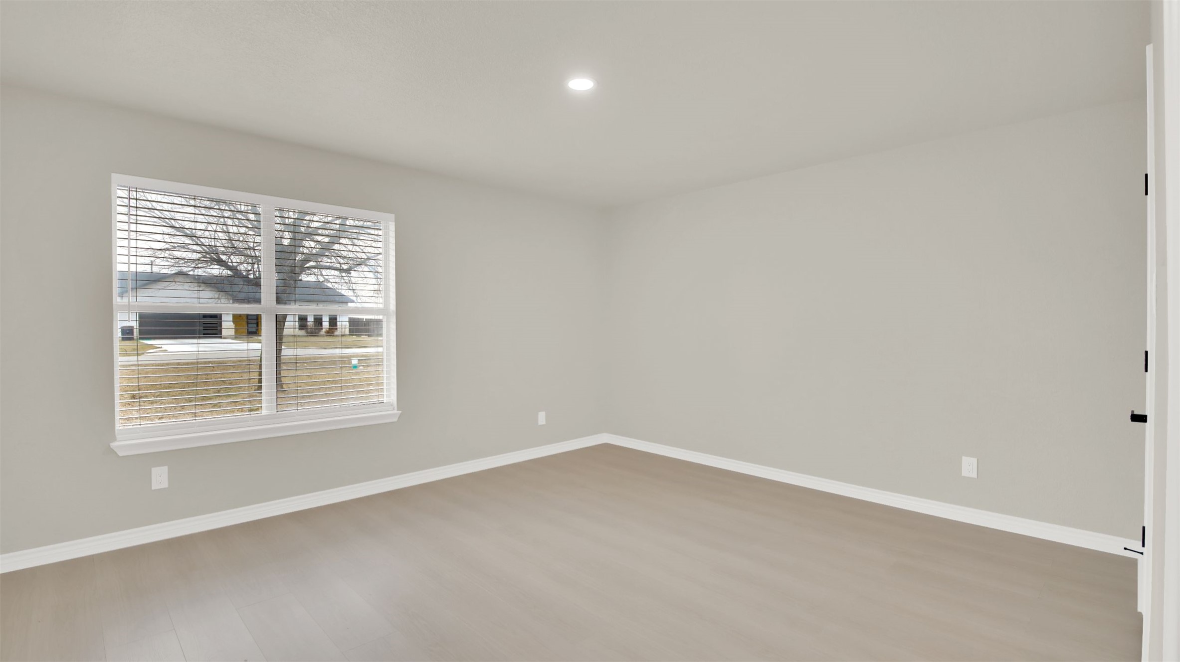 131 Meadow Valley Loop Jarrell, TX 76537 - Photo 21 of 32 Bedroom 2