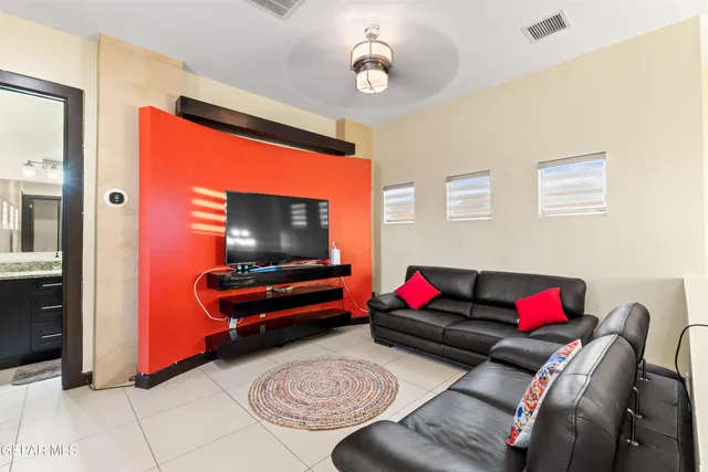 $449,999 | 1741 Land Rush Street, El Paso, TX 79911