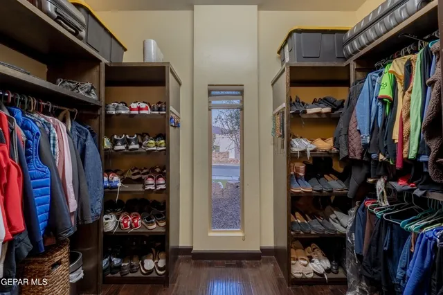 $449,999 | 1741 Land Rush Street, El Paso, TX 79911