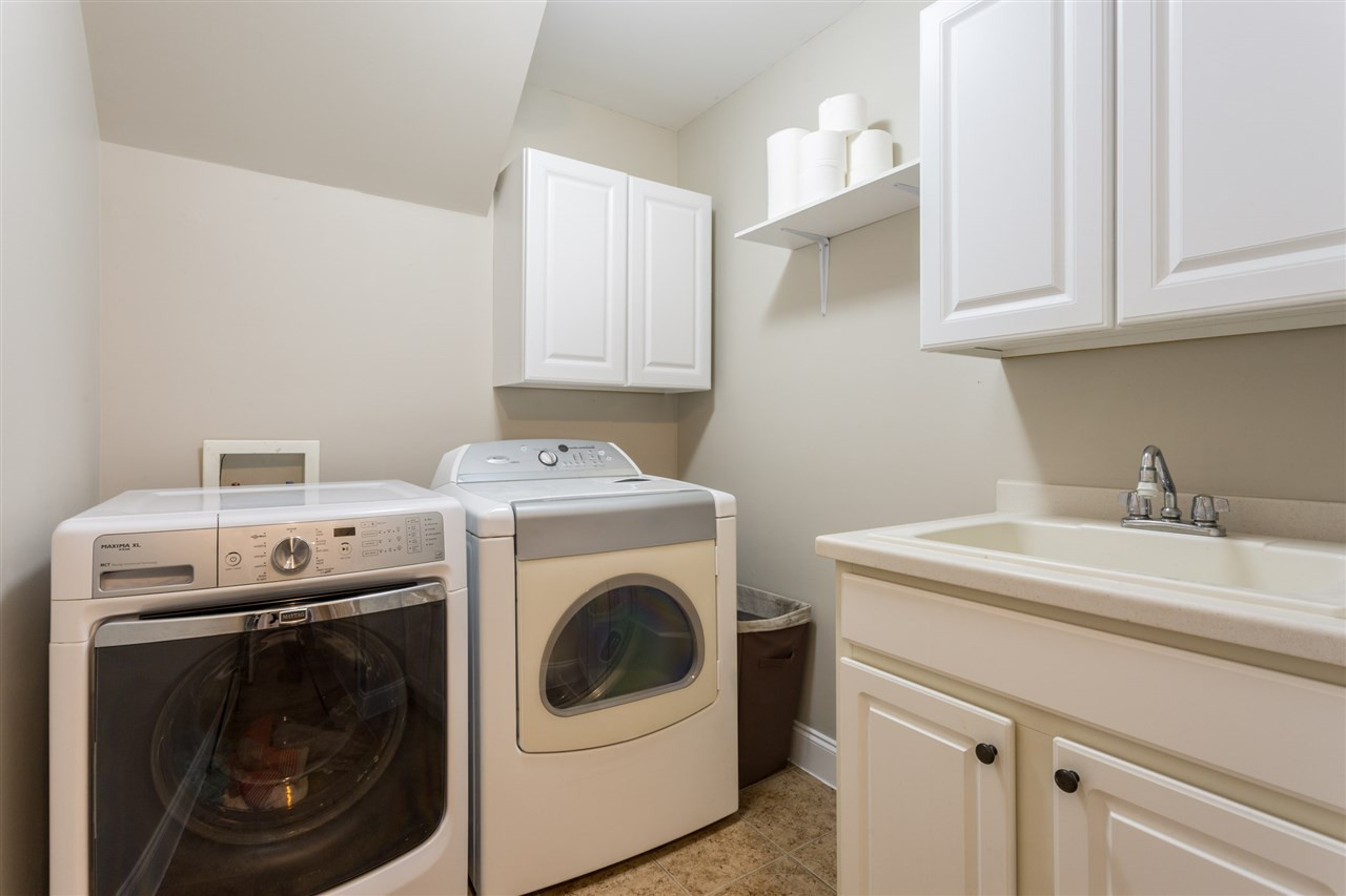 308 Ivyshaw Road Cary, NC 27519 - Photo 14 of 30 Photo 14