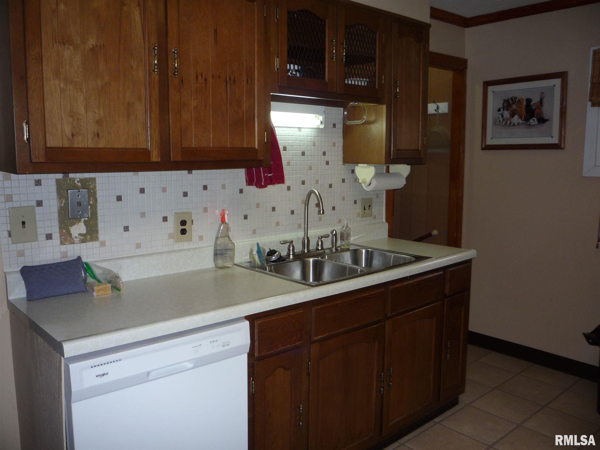 1528 West Glenn Avenue Springfield, IL 62704 - Photo 7 of 24