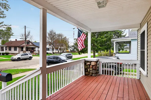 $197,900 | 105 Summer Street, Battle Creek, MI 49015