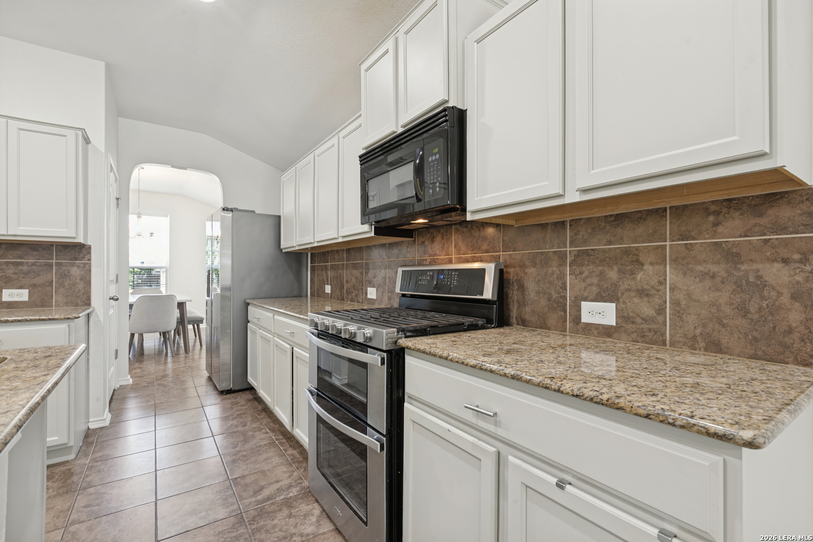 10538 Rhyder Ridge San Antonio, TX 78254 - Photo 9 of 27 Gallery Image 9