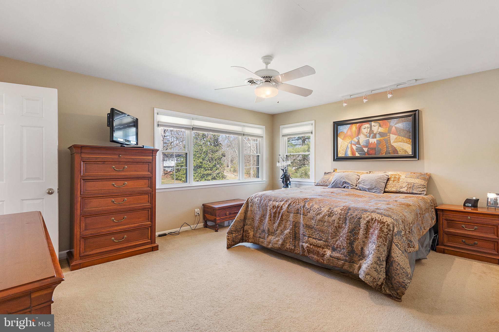 1909 Pot Spring Road Lutherville-Timonium, MD 21093 - Photo 24 of 60 Primary bedroom