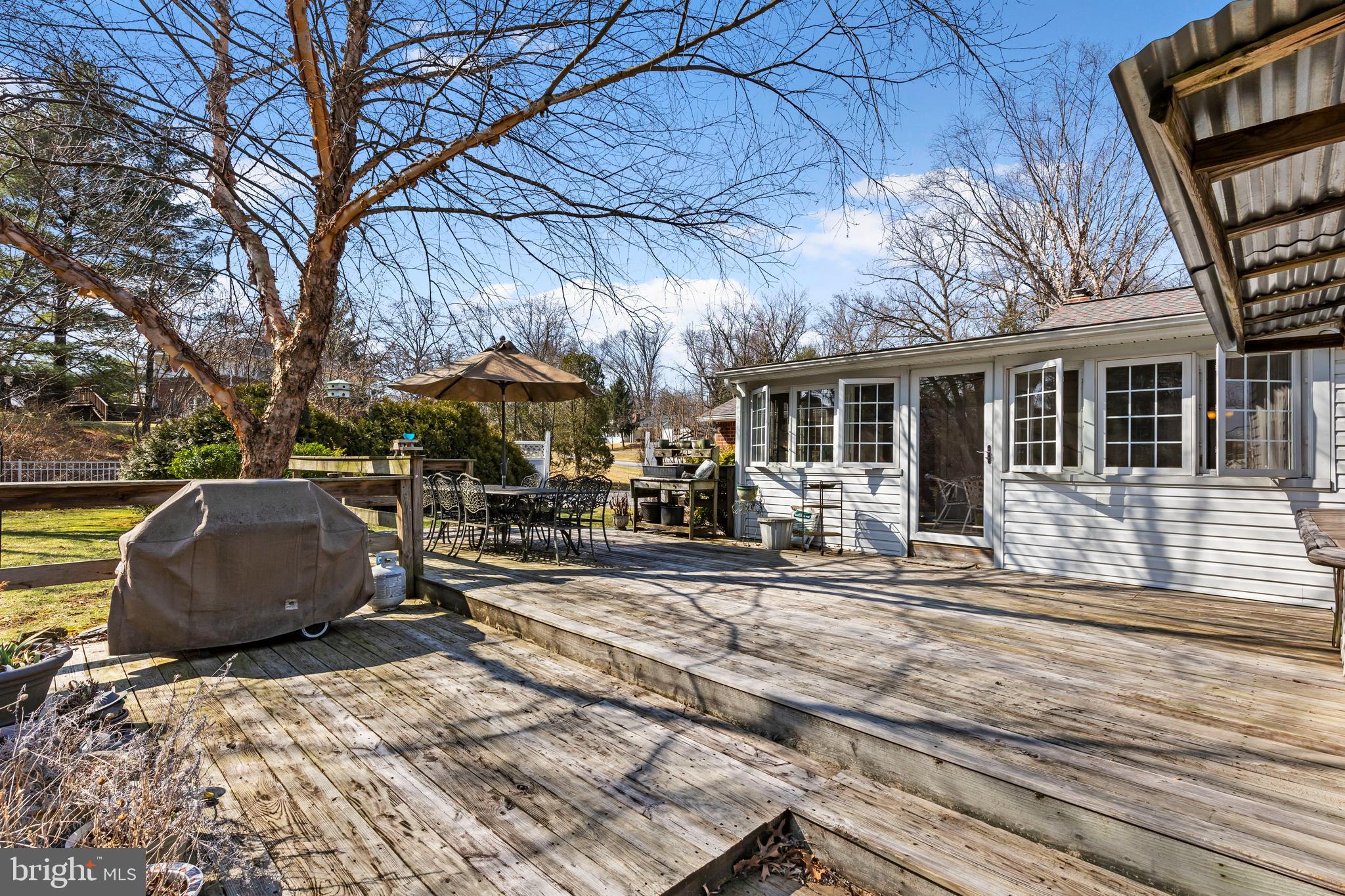 1909 Pot Spring Road Lutherville-Timonium, MD 21093 - Photo 46 of 60 Deck exterior