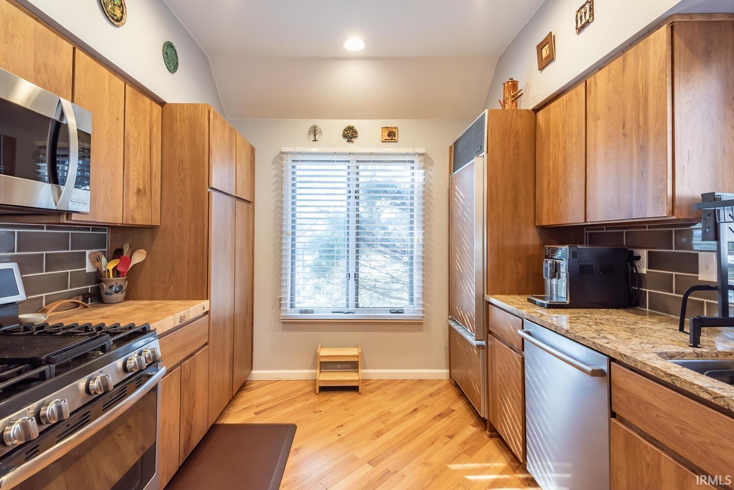 2413 East Boston Road Bloomington, IN 47401 - Photo 33 of 36