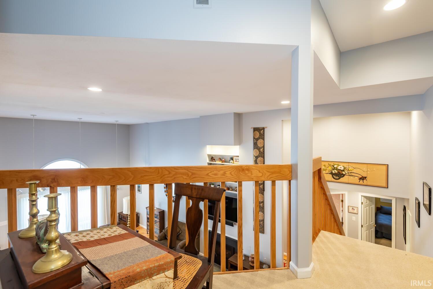 2413 East Boston Road Bloomington, IN 47401 - Photo 5 of 36