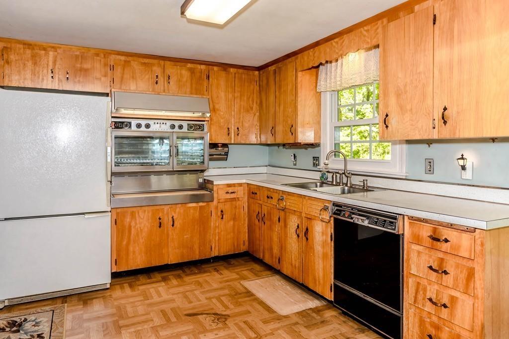 515 Concord Road Sudbury, MA 01776 - Photo 7 of 22