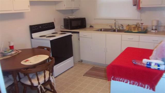 118 Old Glendon Road Carthage, NC 28327 - Photo 3 of 8 kitchen