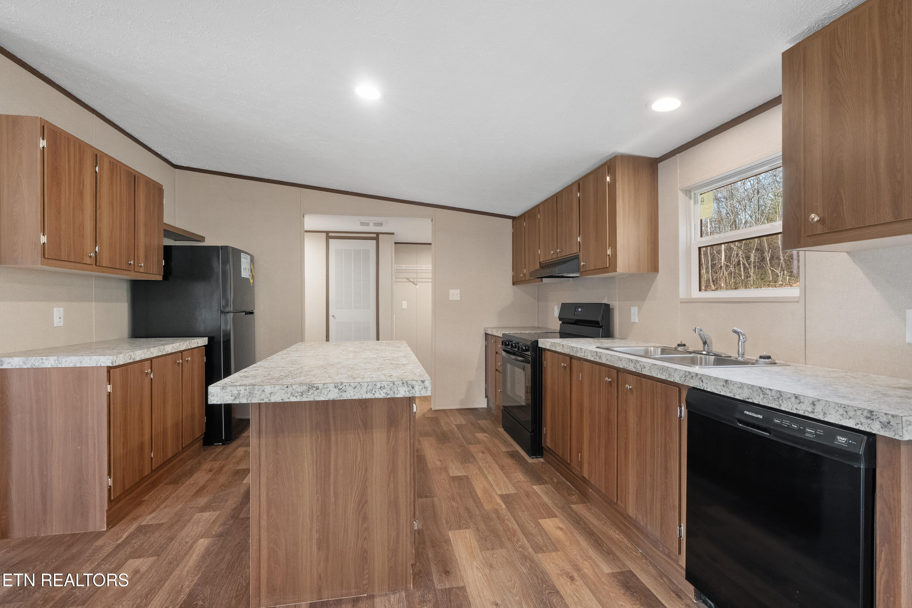 103 Baker Road Rockwood, TN 37854 - Photo 11 of 24 DSC02600