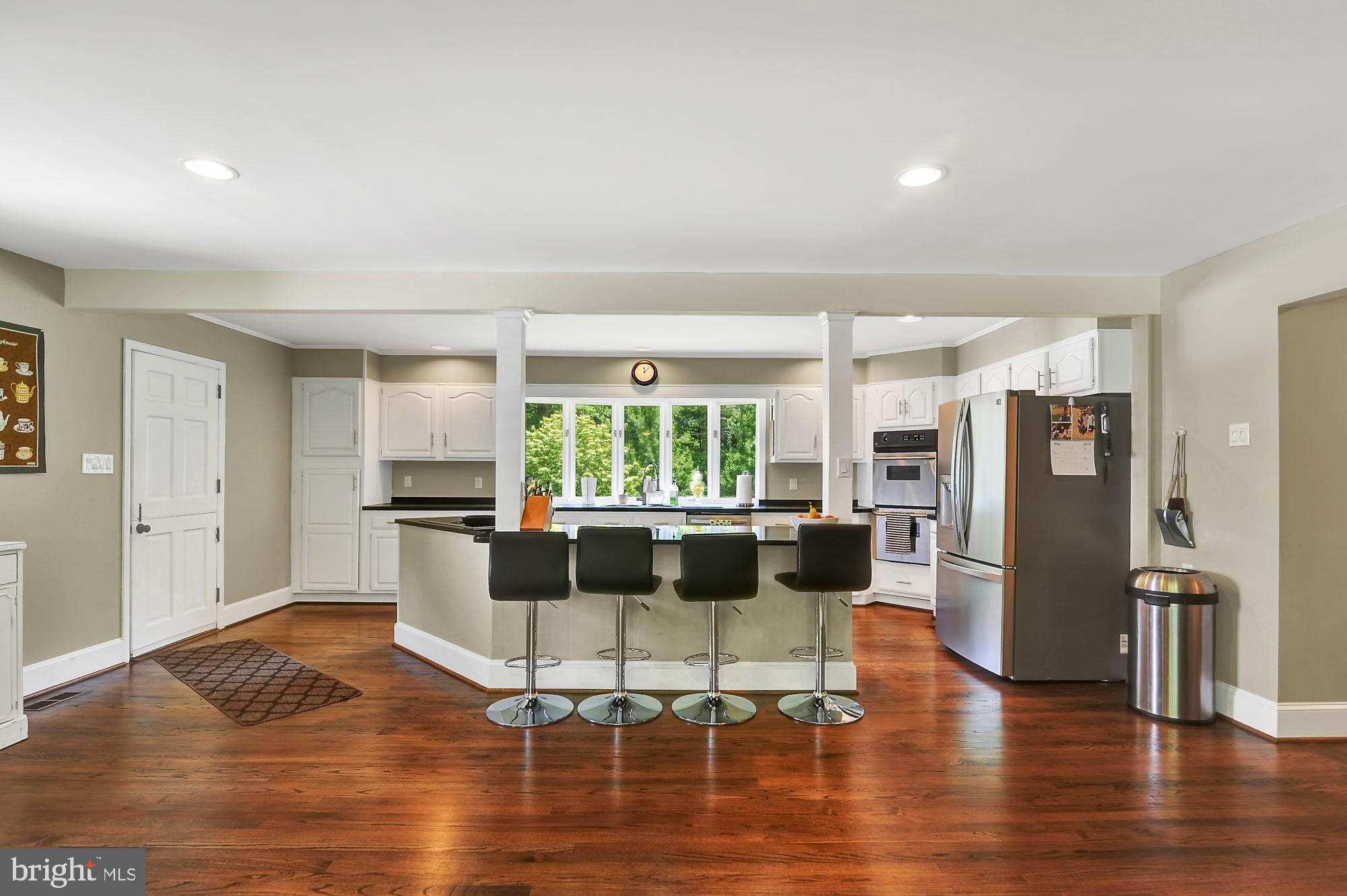187 Middle Road Elkton, MD 21921 - Photo 16 of 36 Kitchen-Bar stools