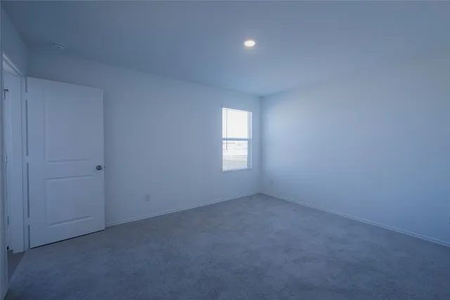 $1,800 | 308 Cowpoke Drive, Jarrell, TX 76537