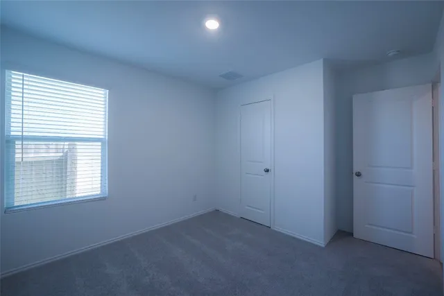 $1,800 | 308 Cowpoke Drive, Jarrell, TX 76537