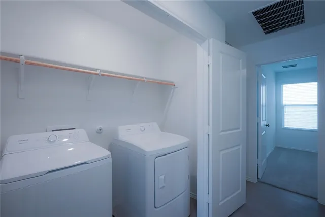 $1,800 | 308 Cowpoke Drive, Jarrell, TX 76537