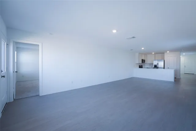 $1,800 | 308 Cowpoke Drive, Jarrell, TX 76537