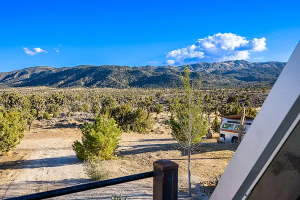 $990,000 | 1102 Burlington Road, Landers, CA 92285