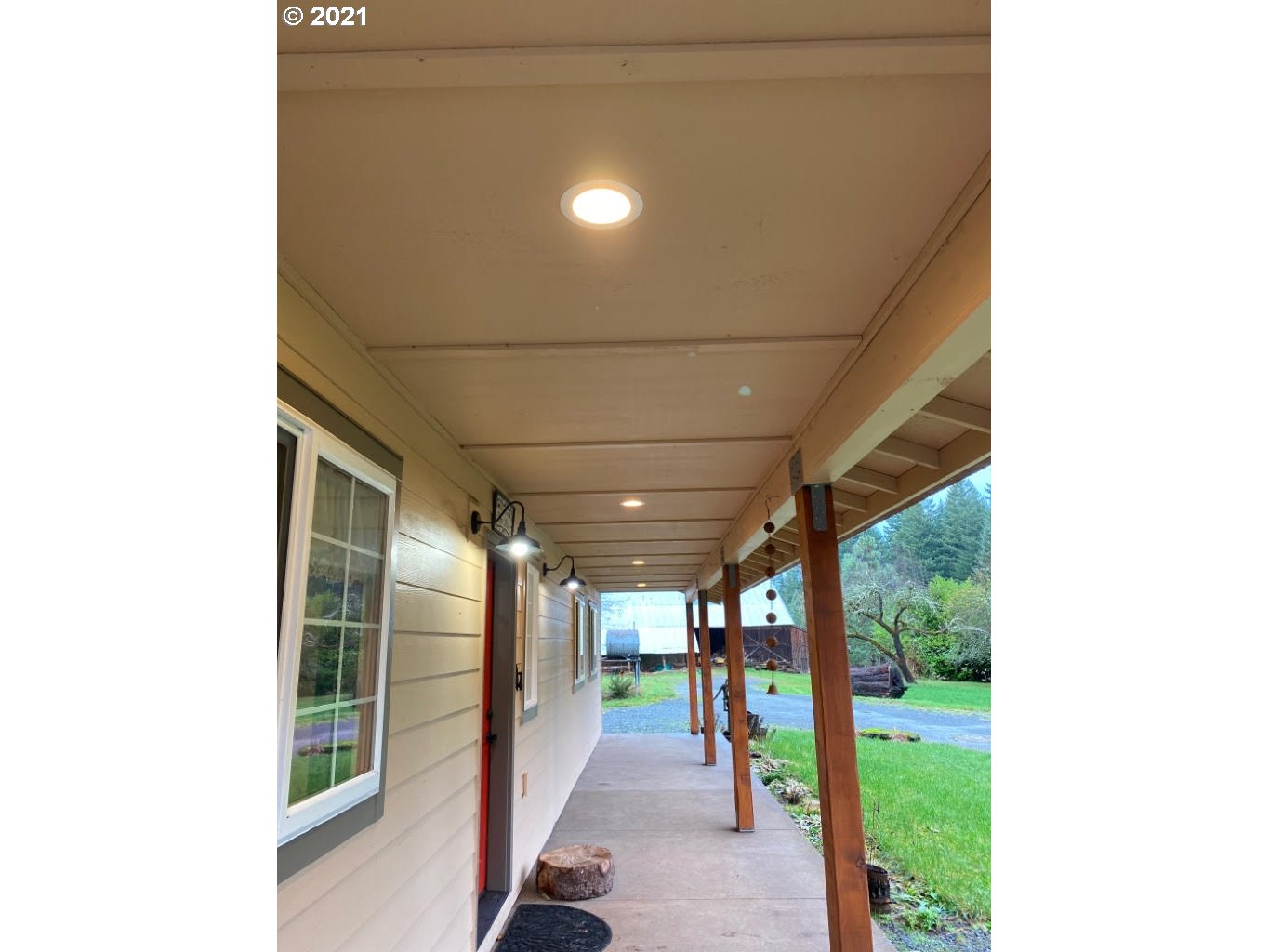 28188 South Cox Road Colton, OR 97017 - Photo 3 of 7