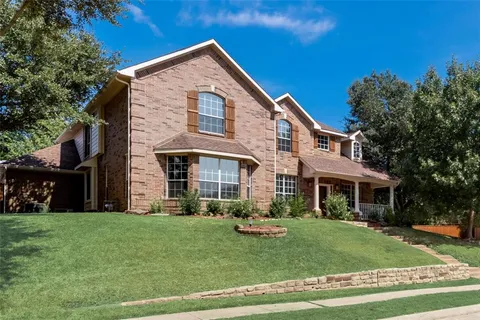 $750,000 | 2109 Indian Trail, Rowlett, TX 75088