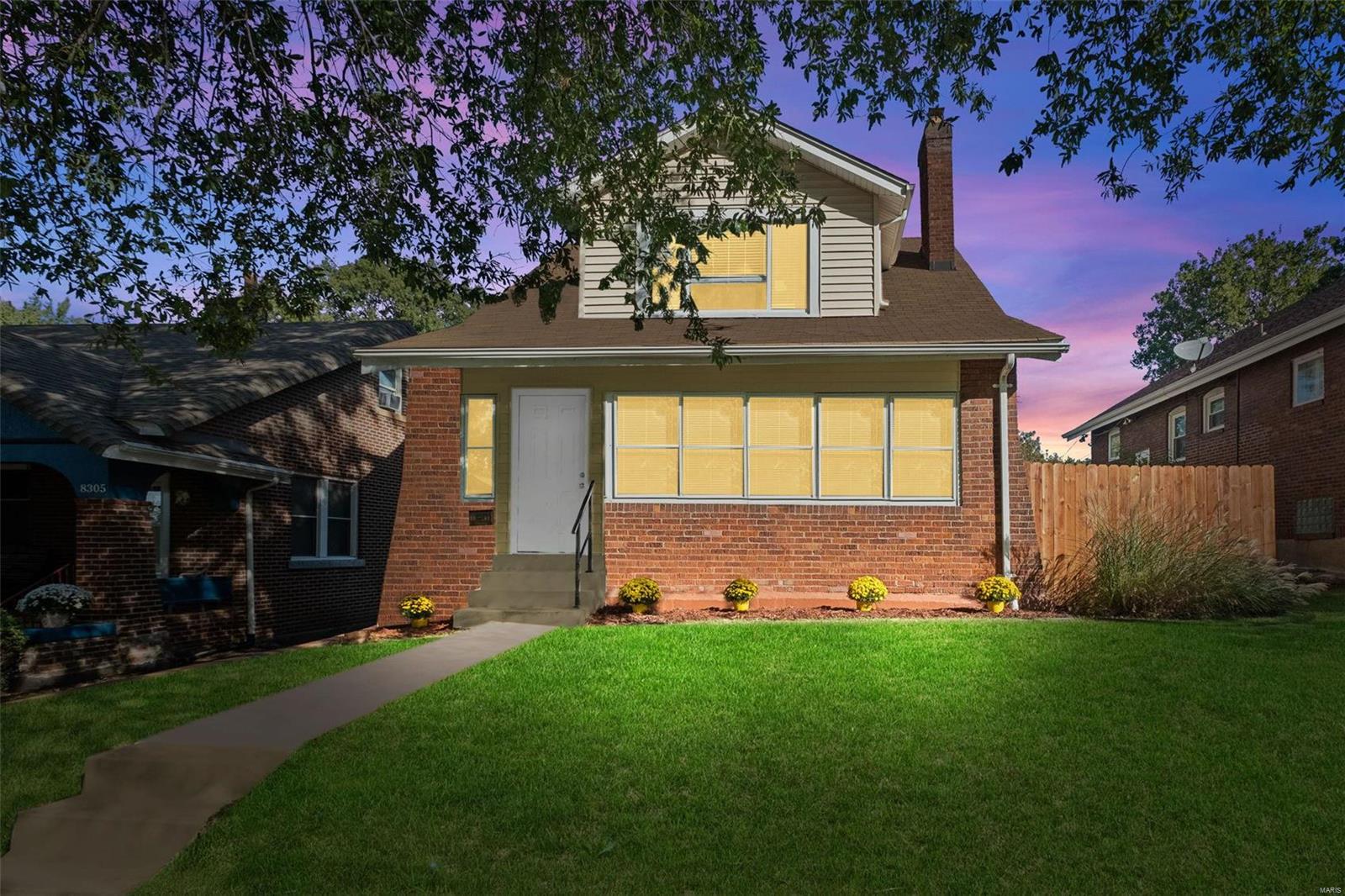 8303 Jackson Street St. Louis, MO 63114 - Photo 1 of 32