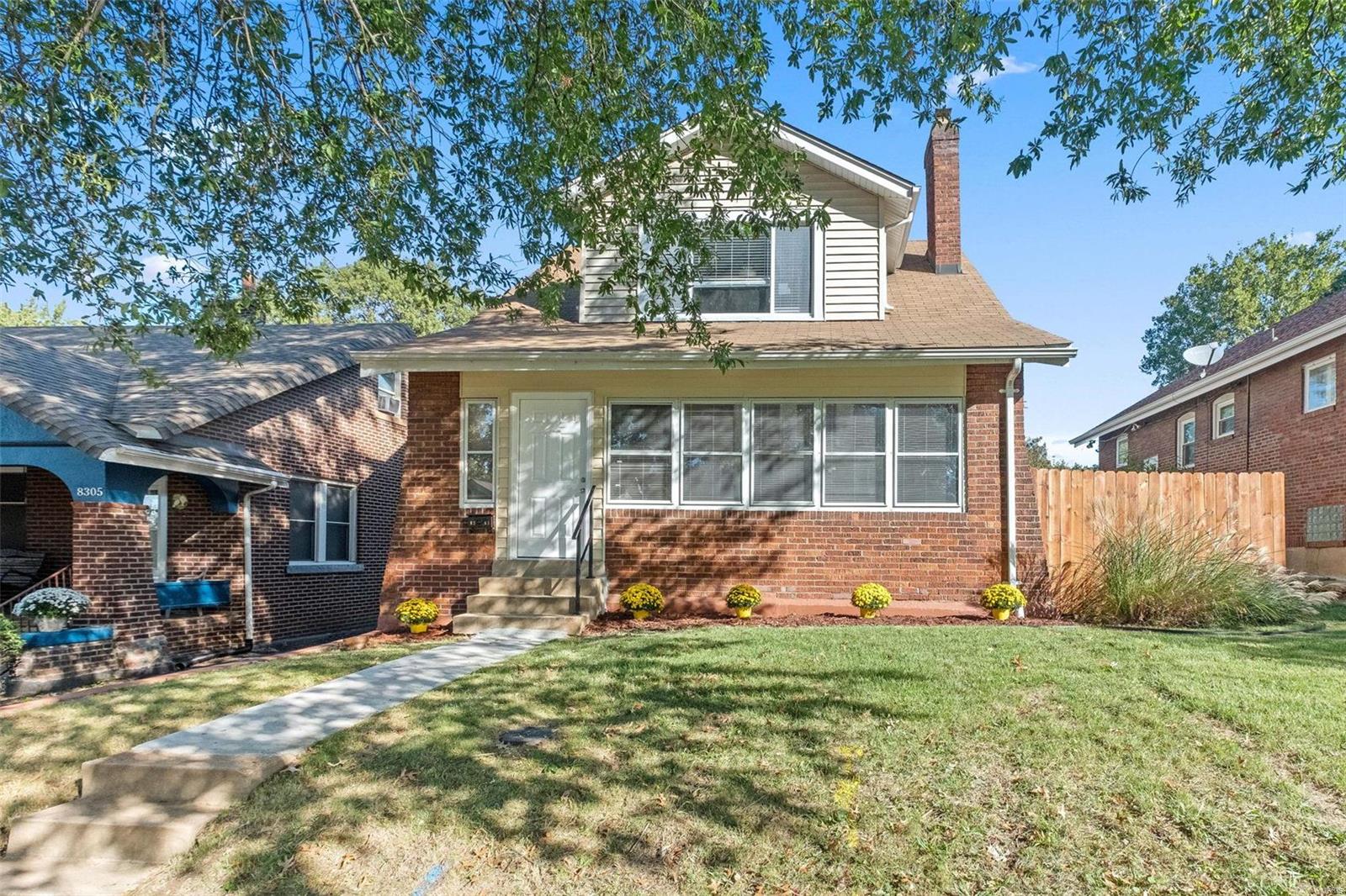 8303 Jackson Street St. Louis, MO 63114 - Photo 2 of 32