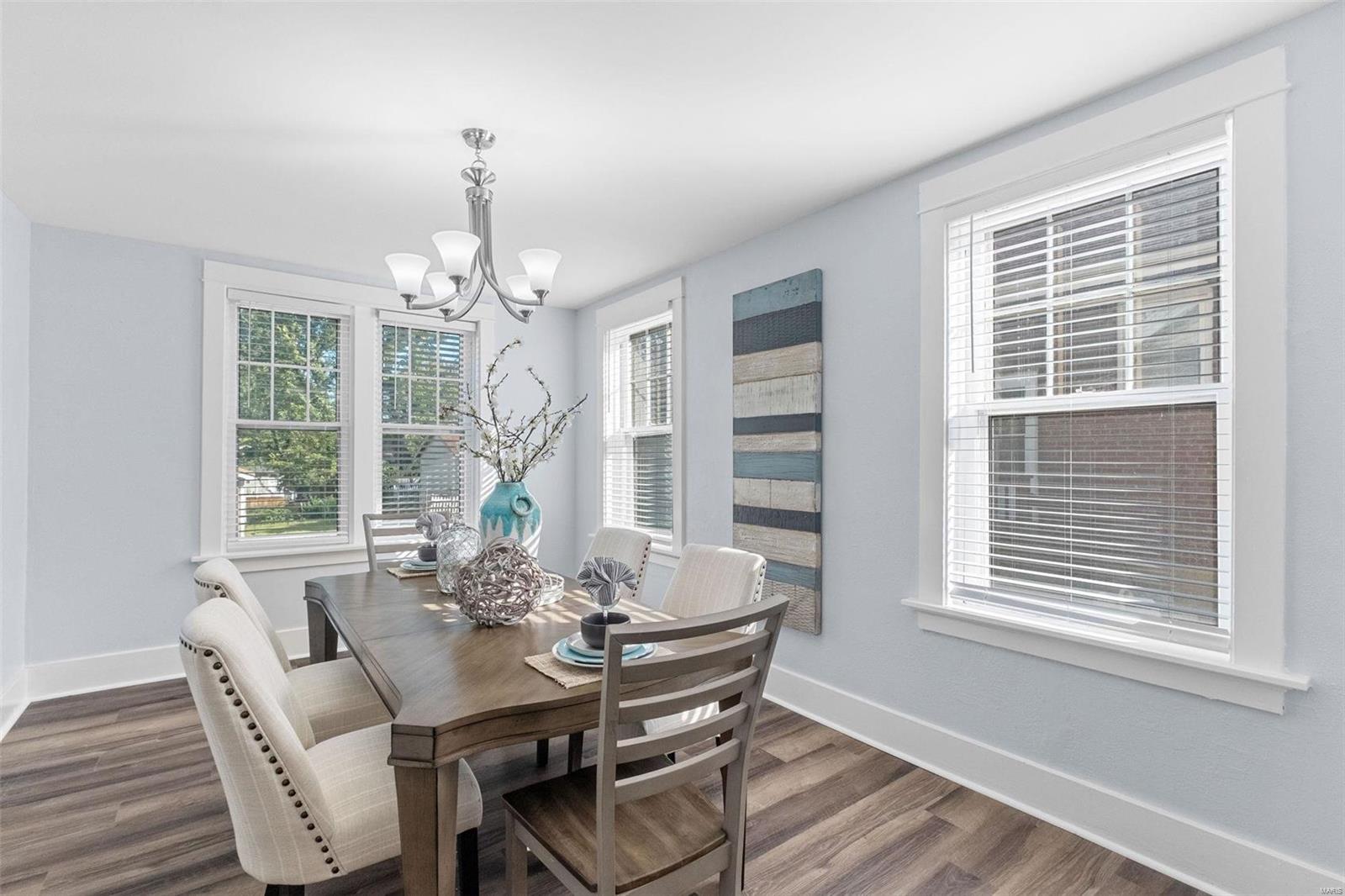 8303 Jackson Street St. Louis, MO 63114 - Photo 10 of 32