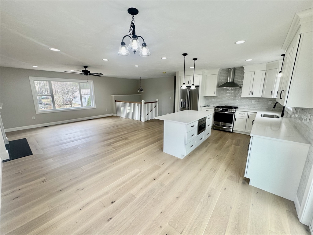 3 Memory Lane Billerica, MA 01821 - Photo 5 of 28