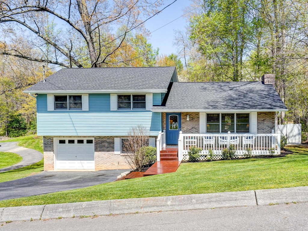 102 Poplar Grove Road Johnson City, TN 37601 - Photo 1 of 45 102 Poplar Grove Rd JC MLS